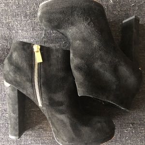 Michael Kors Haven Platform Bootie - Black/Gold